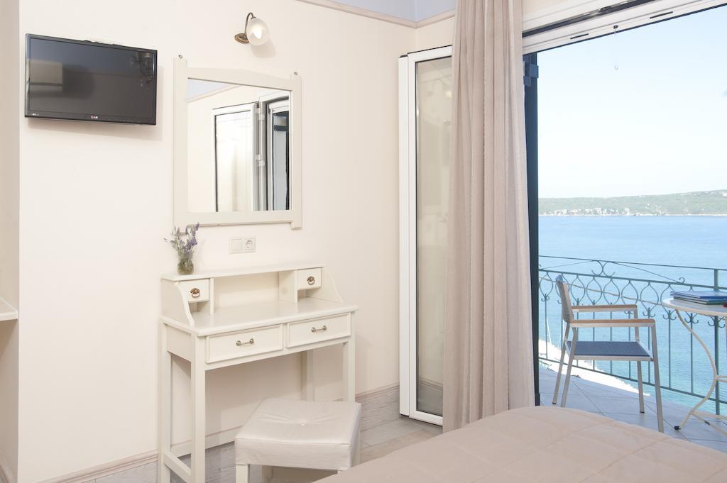 Tina'S House Aparthotel Pýlos Eksteriør bilde